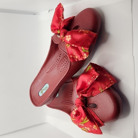 OKA b. Shoes - OKA b. Red Floral Print Ribbon Slip-on Mules Size M